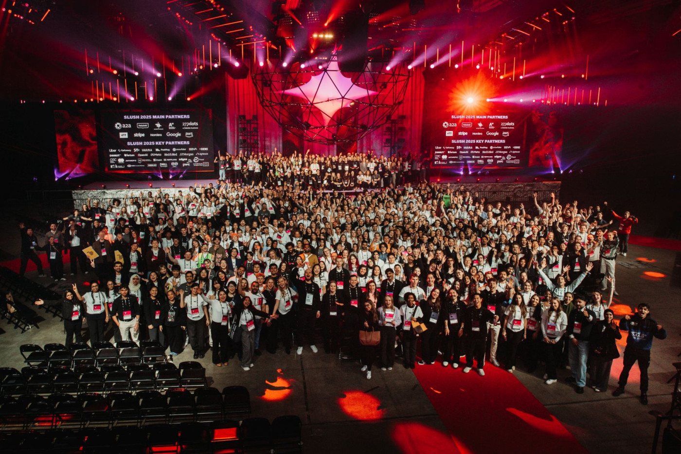 slush-volunteers-credits_-agustin-garagorry