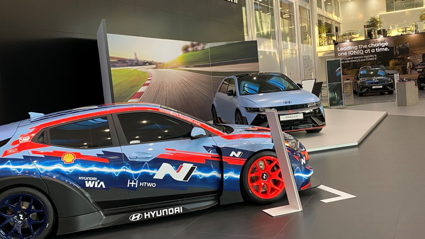 zu-gast-bei-hyundai-1