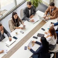 change-manager_dusan-petkovic_adobestock_1500172061